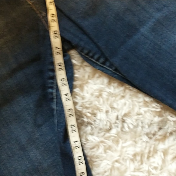 Levi woman's size 16 dark wash straight leg 505 jeans - Picture 6 of 10